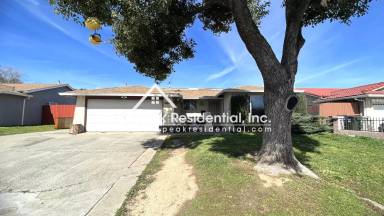 Main picture of 5515 Seyferth Way