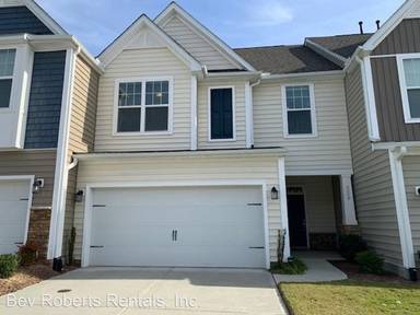 Main picture of 328 Acorn Hollow Pl