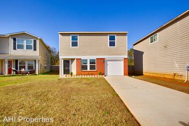 Main picture of 148 Farmington Dr