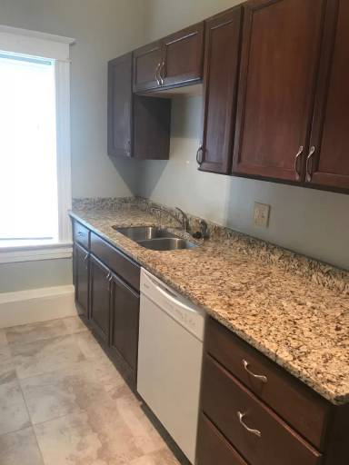 Main picture of 6009 Waterman Blvd