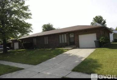 Main picture of 2806 Blendon Woods Blvd