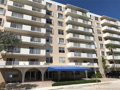 Main picture of Island Place At North Bay Village