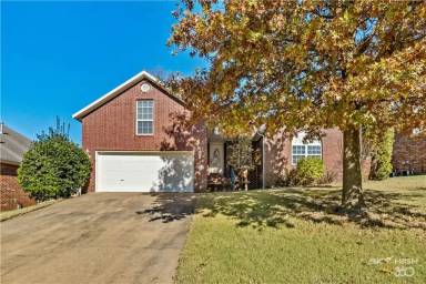 Main picture of 6001 W Knoll View Way