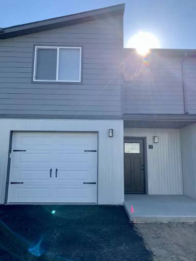 Main picture of 3335 Blackbird Way - 2
