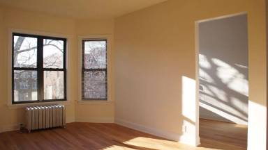 Main picture of 2615 N Spaulding Ave