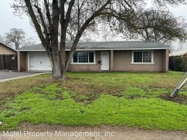 Main picture of 2217 Edgebrook Dr