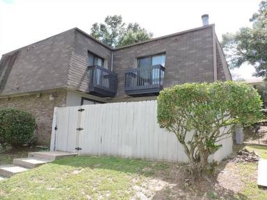 Main picture of Fairway Village
