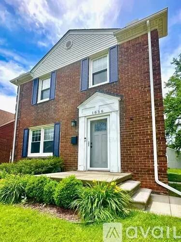 Main picture of 1856 23rd St