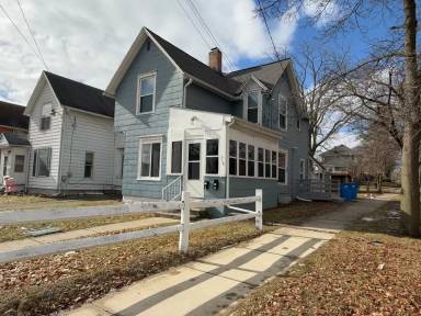 Main picture of 716 Bush St