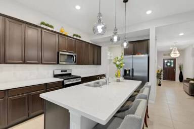 Main picture of 4510 Red Yucca Dr