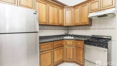 Main picture of 63 Beaver St