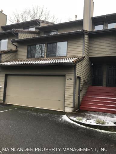Main picture of 6236 Meridian Cir