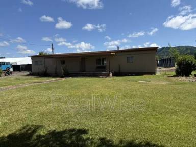 Main picture of 2515 Nonpareil Rd