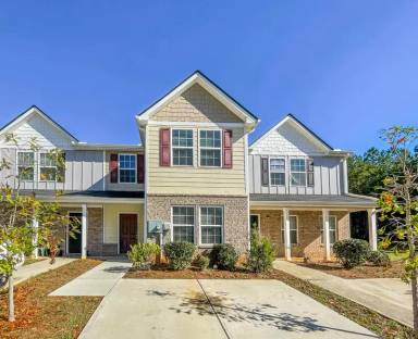 Main picture of 2539 Piering Dr