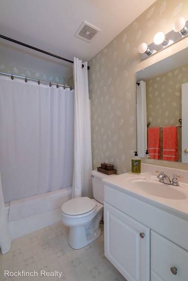 Main picture of 673 Abbey Mill Dr SE