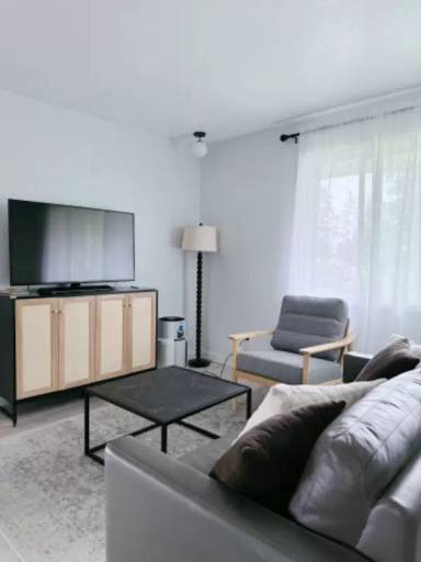 Main picture of 1703 McKinley Ave