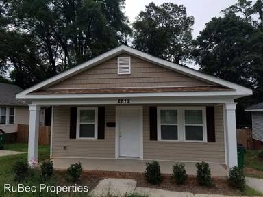 Main picture of 2812 Tuckaseegee Rd