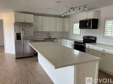 Main picture of 805 Mokulua Dr