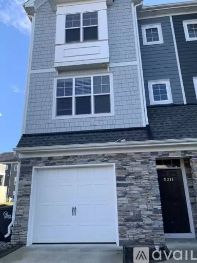 Main picture of 5211 Bedford Falls Cir