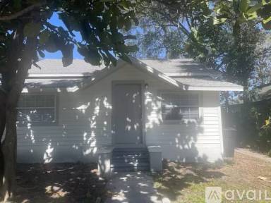 Main picture of 445 11th Ave N