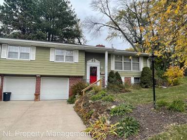 Main picture of 9232 Dorcas St