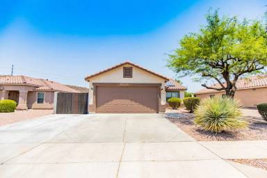 Main picture of 3132 W Mark Ln