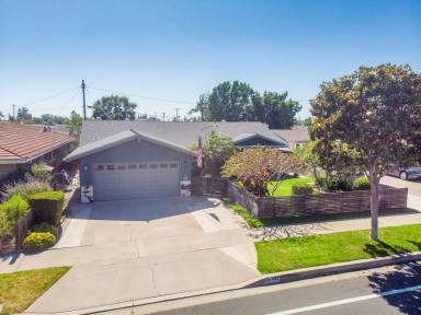 Main picture of 1192 N Handy St