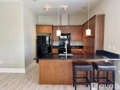 Main picture of 1700 Camden Rd