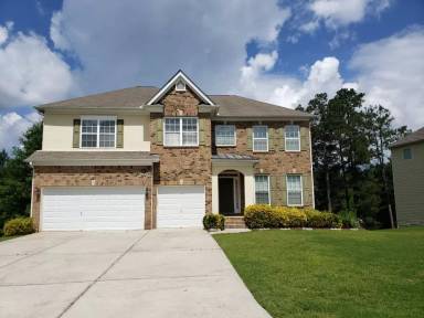 Main picture of 3725 Long Lake Dr
