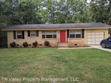 Main picture of 2213 Glen Iris Rd NW