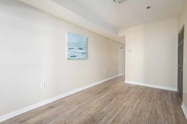 Main picture of 2444 Druid Hill Ave