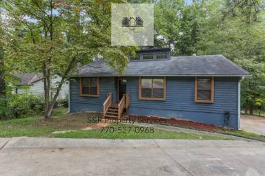 Main picture of 3250 Stonewall Dr NW