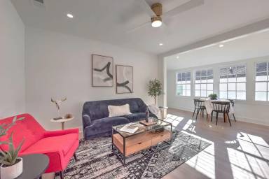 Main picture of 32 F St