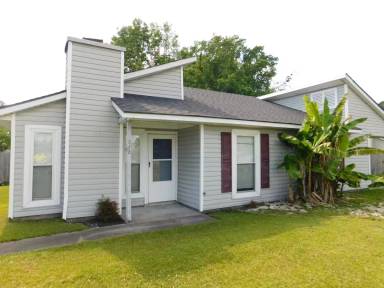 Main picture of 228 Webb Blvd