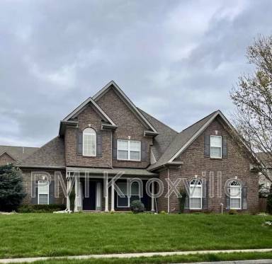 Main picture of 4601 Ivy Rose Dr