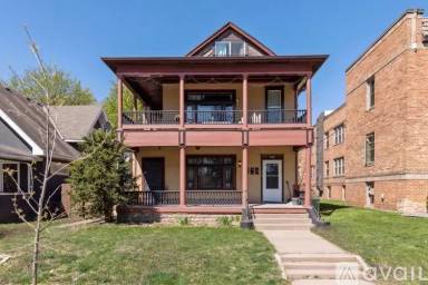 Main picture of 3506 Pleasant Ave