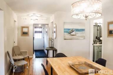 Main picture of 204 14th St
