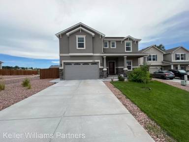 Main picture of 7408 Thorn Brush Way