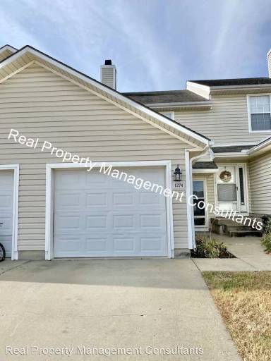 Main picture of 1274 NW Phelps Ct