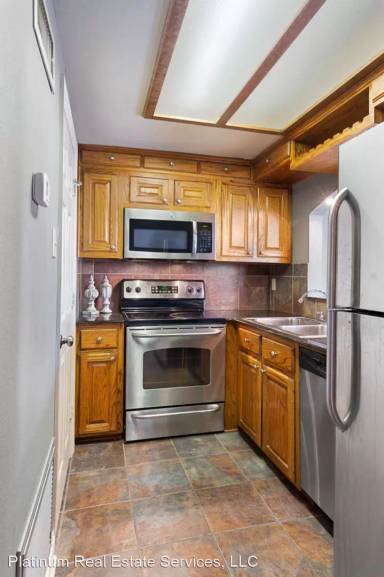 Main picture of Riverview Condominiums