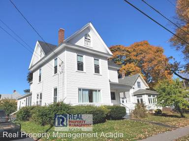 Main picture of 149 W Broadway