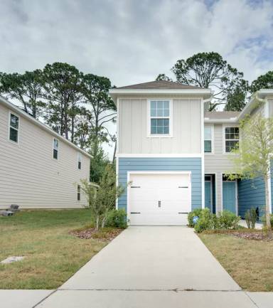 Main picture of 5927 Creekside Crossing Dr