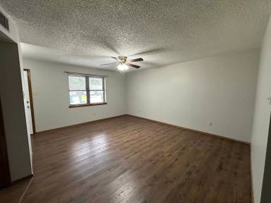 Main picture of 1705 S Tampa Ave