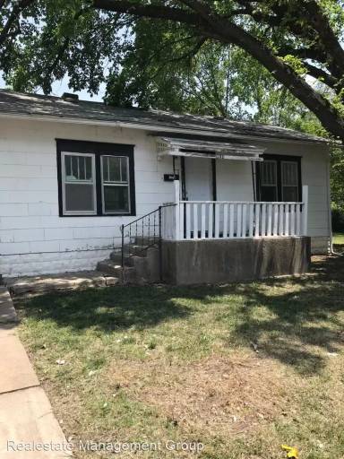 Main picture of 1206 N Lorraine Ave