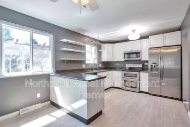 Main picture of 14808 E Tufts Ave