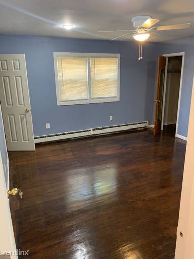 Main picture of 369 E 28th St