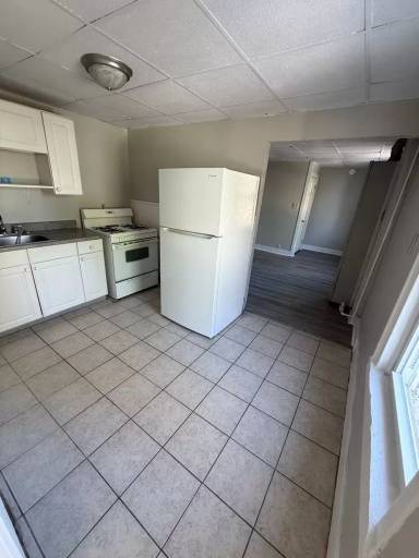 Main picture of 910 Downer Ave