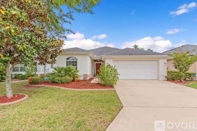 Main picture of 800 Crestwood Dr