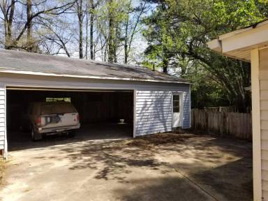 Main picture of 346 Savanna St