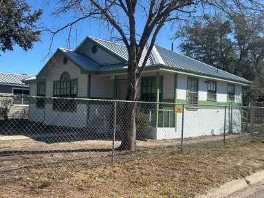 Main picture of 614 Lucia St